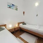 Malo Fali Feriehus
