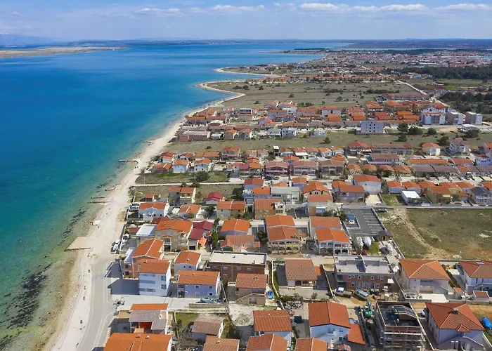 Dom wakacyjny Malo Fali