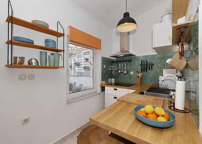 Holiday home Malo Fali