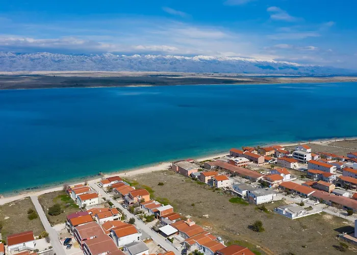 Malo Fali Holiday home Vir