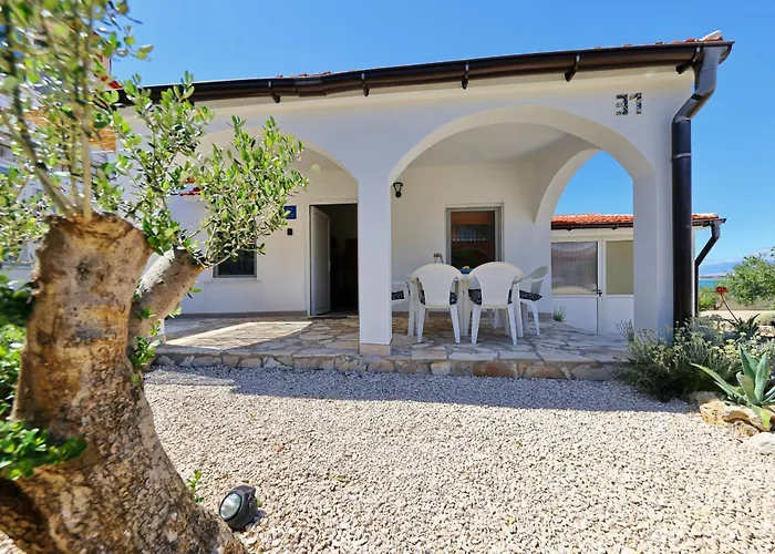 Holiday home Malo Fali *